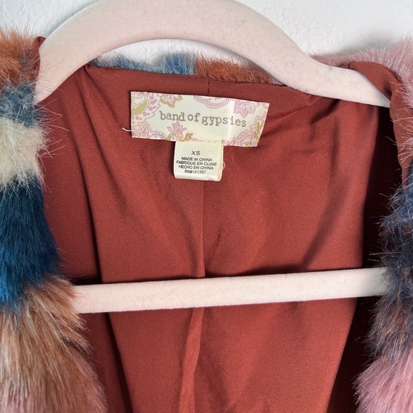 Band of Gypsies Faux Fur Chevron Jacket XS Boho Disco Rust Multicolor Open Front - Picture 10 of 12